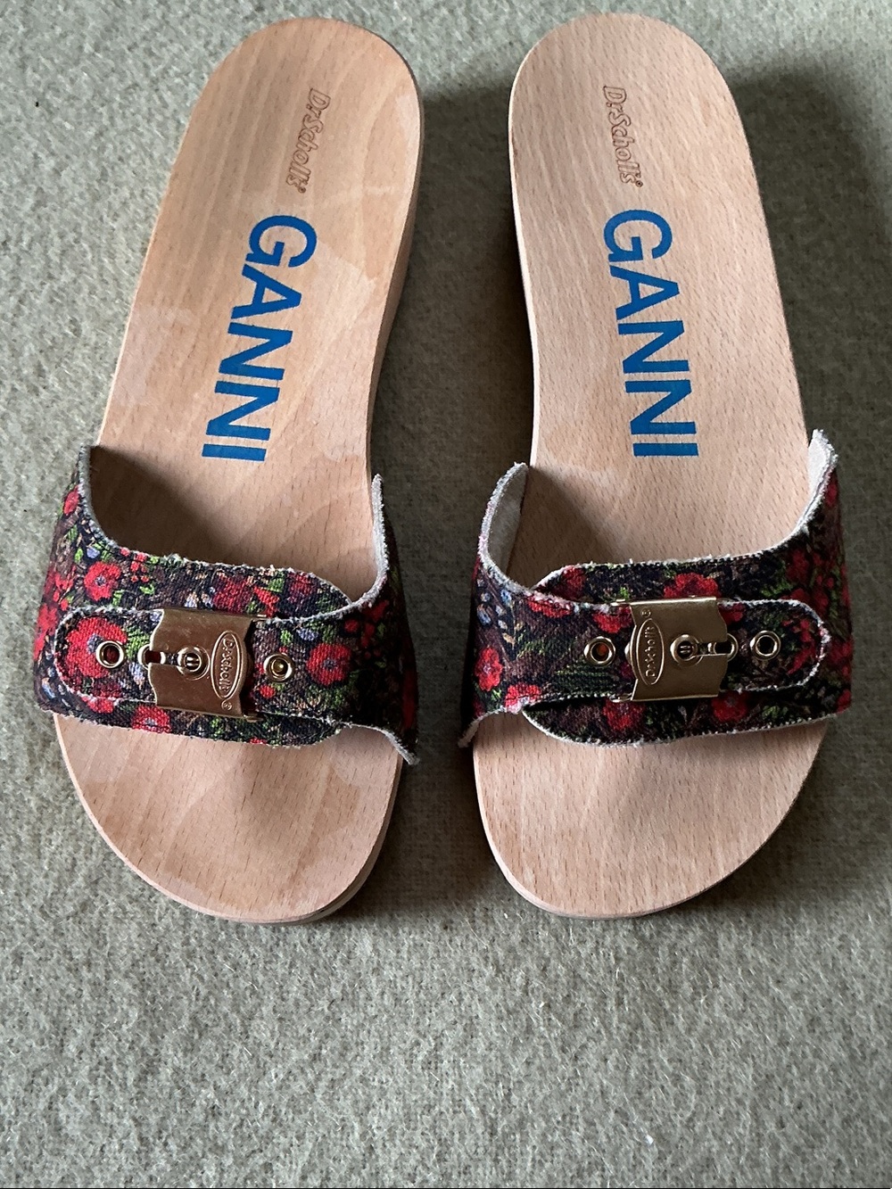 Ganni Floral Buckle Wooden Slide Sandals in Red and Black